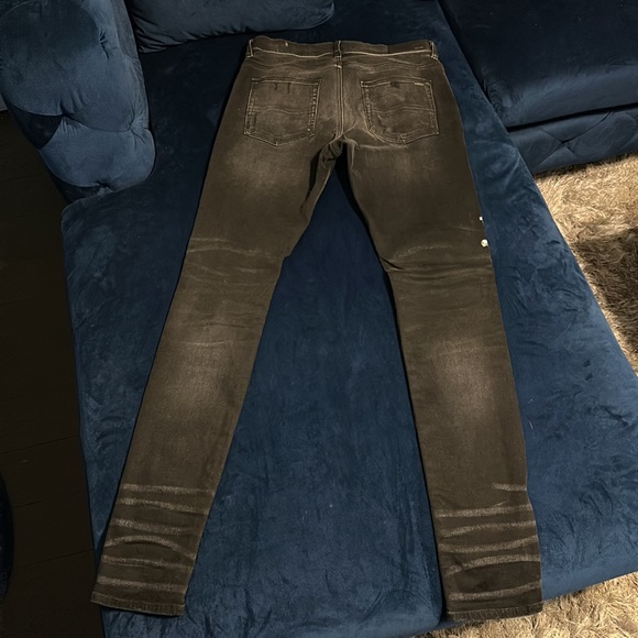 Amiri Men’s jeans and T shirt only worn once - Picture 3 of 9